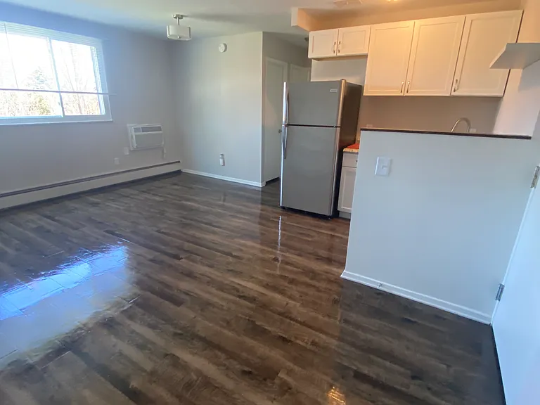 29655 Detroit Rd #303 — Photo 2