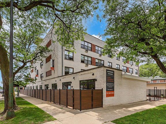 2nd image of 2411 W Fitch Ave #1D