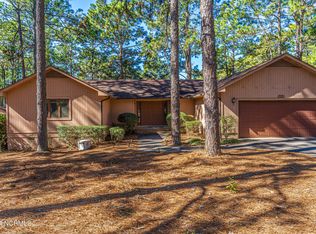 110 Drumar Ct, Southern Pines, NC 28387