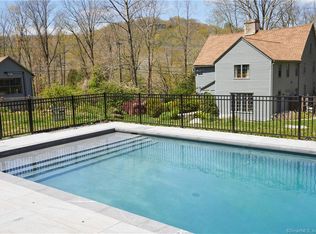 401 Hamburg Rd, Old Lyme, CT 06371