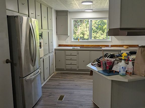 5th image of 4234 Pickett Rd