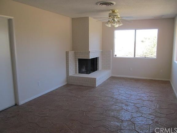 4th image of 58757 Santa Barbara Dr