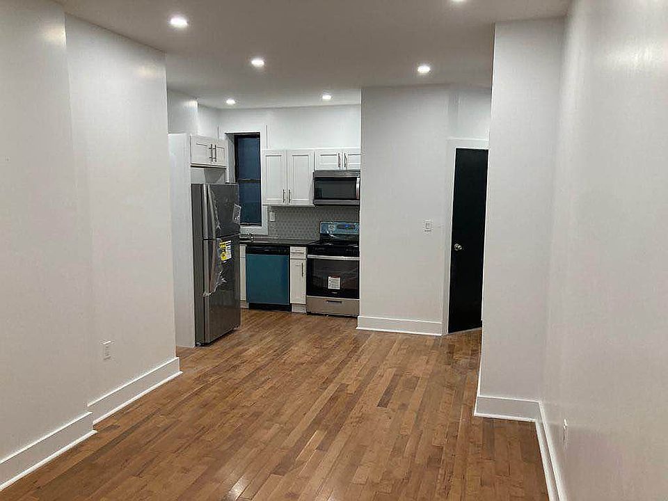1st image of 1490 Bedford Ave APT 3N