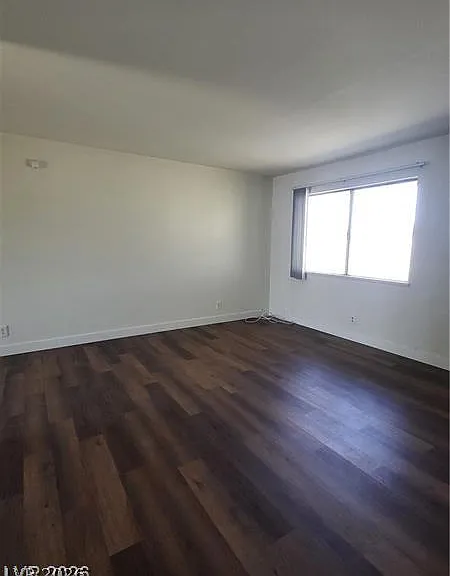 717 Van Ert Ave — Photo 3