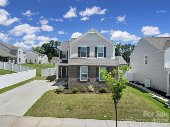 635 Synclaire Pl, Rock Hill, SC 29730