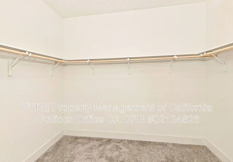 233 Cold Creek Dr — Photo 7