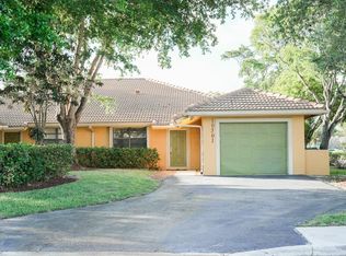 10501 NW 43rd St, Pompano Beach, FL 33065