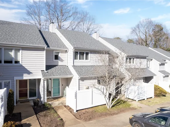1504 Sycamore Square Dr, Midlothian, VA 23113