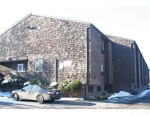 42 Warner St Photo 1