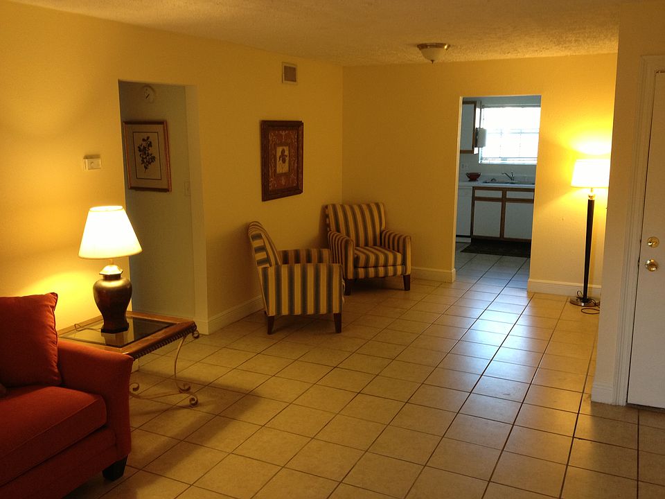 2nd image of 2175 Frankford Ave APT A104