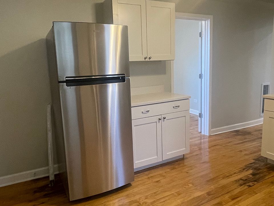 1st image of 2990 N Milwaukee Ave #2FB