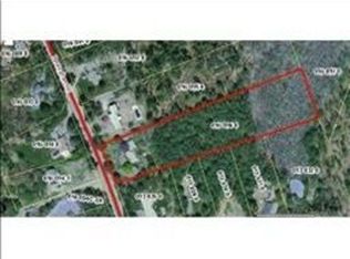 104 Rockingham Rd, Londonderry, NH 03053