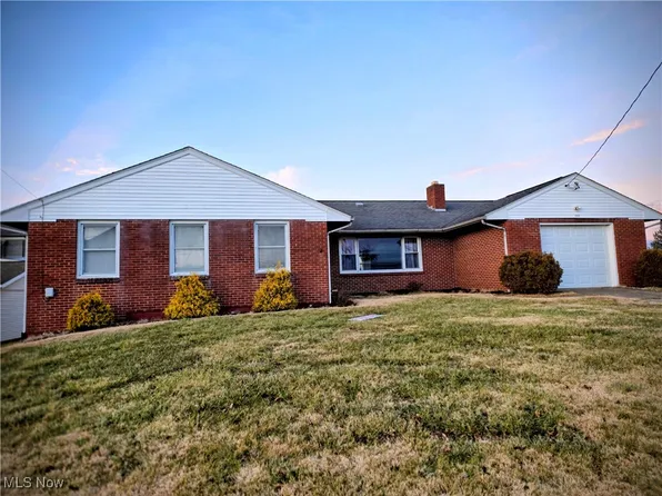 600 E South St, Harrisville, WV 26362