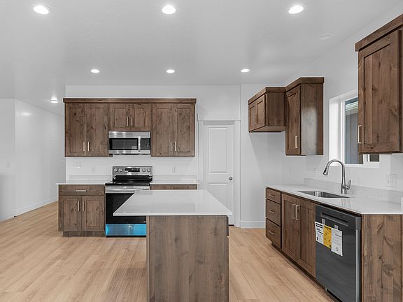 3rd image of 387 N Slant Rd #30