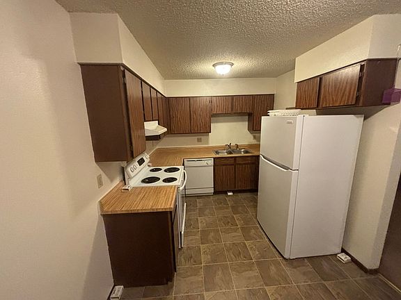 5th image of 1714 Greeley Dr #C