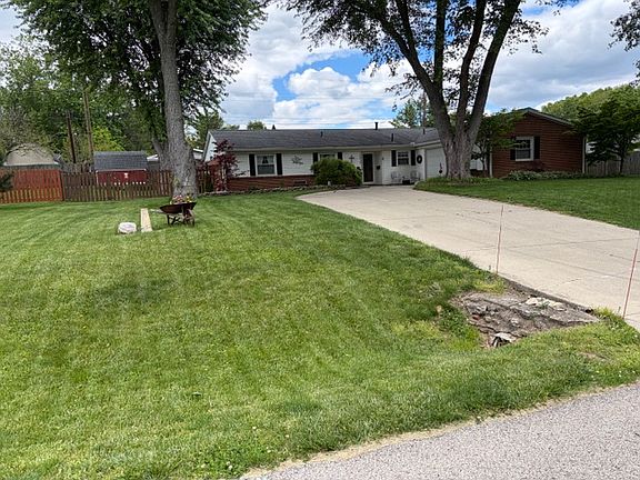 2nd image of 2415 Tennyson Dr