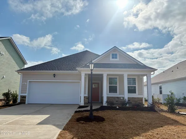 2067 Marietta Circle NW, Ash, NC 28420