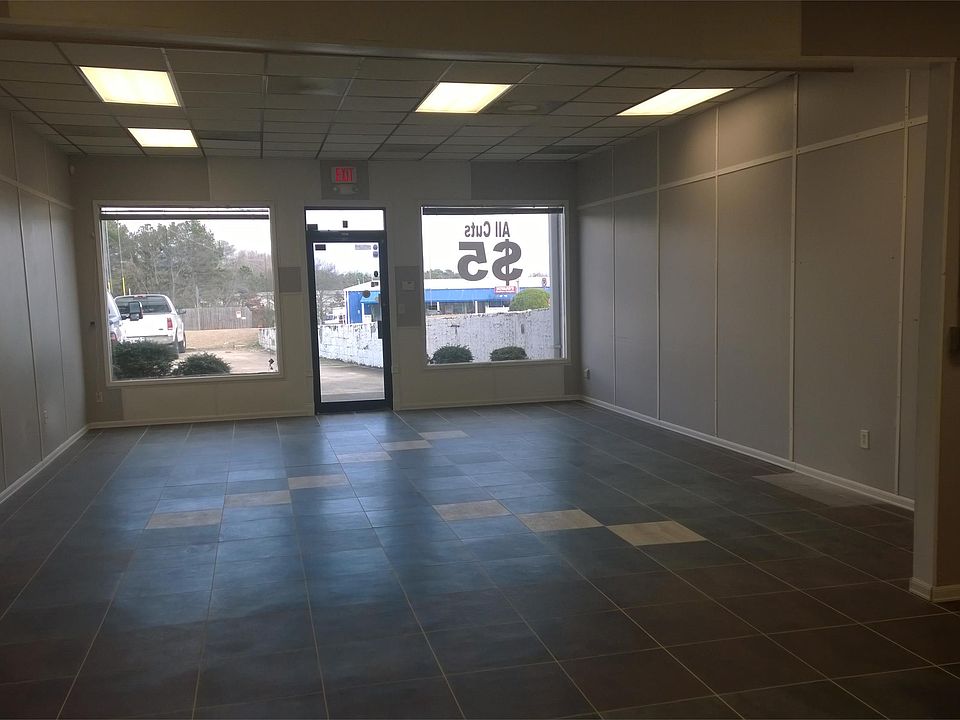 2nd image of 8849 Highway 5 Ste L