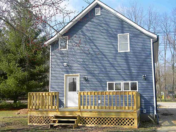 4th image of 2104 Shirland Ave