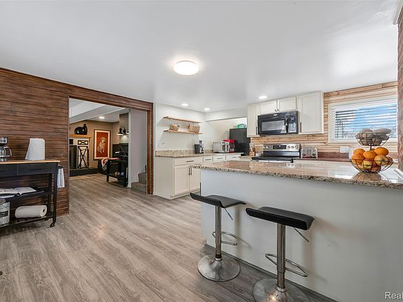 5th image of 26560-26 Mile Rd