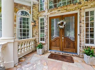 221 Allmond Ln, Alpharetta, GA 30004