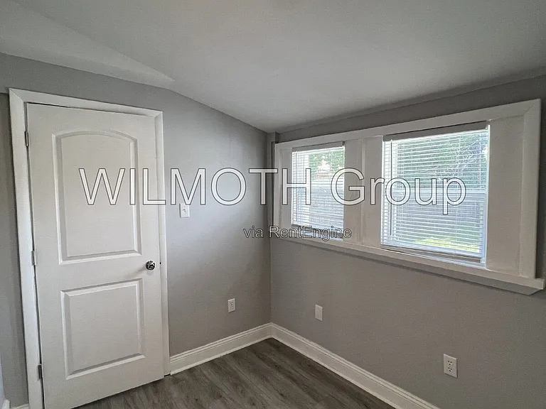 129 W Hendricks St #6 — Photo 9