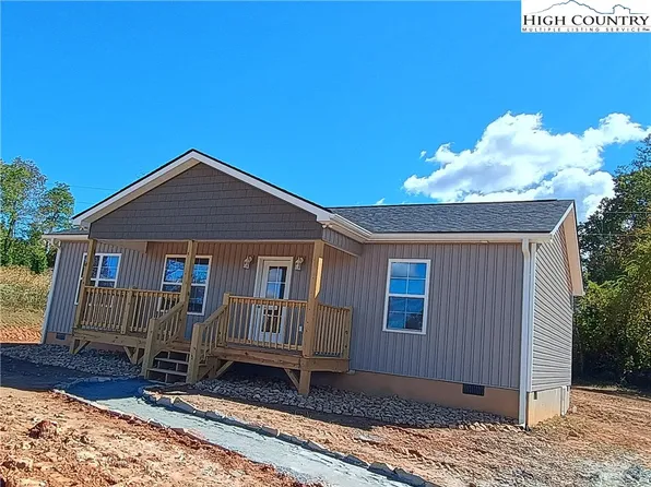 90 Millards Way, Sparta, NC 28675