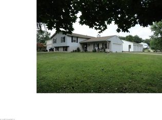 3381 Wright Rd NW, Uniontown, OH 44685