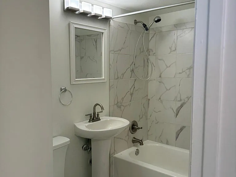 3057 Pharr Court North NW #A — Photo 21