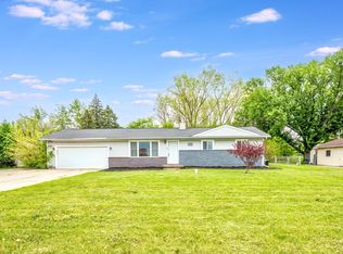 12479 Jennings Rd, Linden, MI 48451