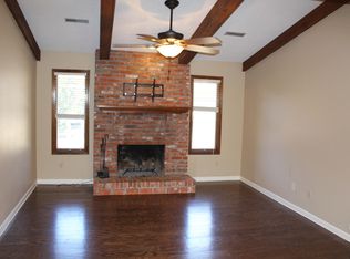 106-6 E Green Meadows Rd, Columbia, MO 65203