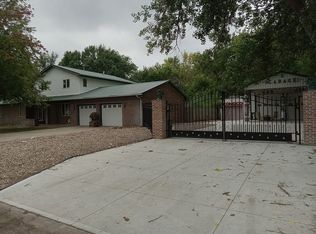 1314 Marshall St, Wood River, NE 68883