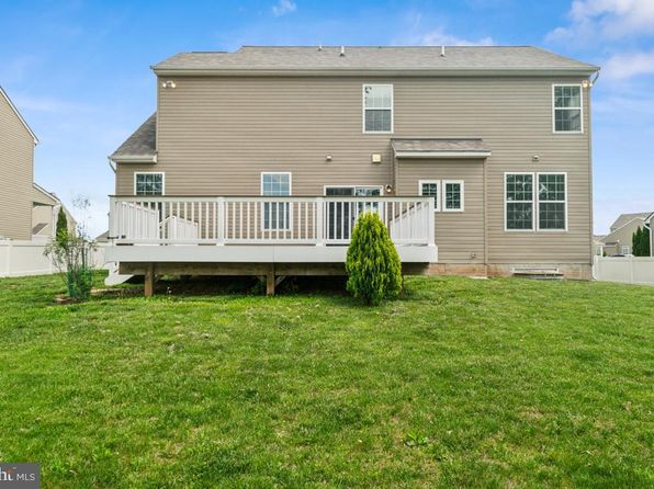 220 Colbert St, Taneytown, MD 21787