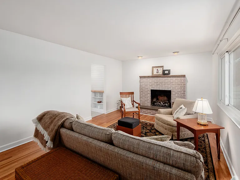 6875 Central College Rd — Photo 4