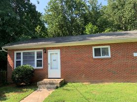 2825 & 2827 Kulman Place