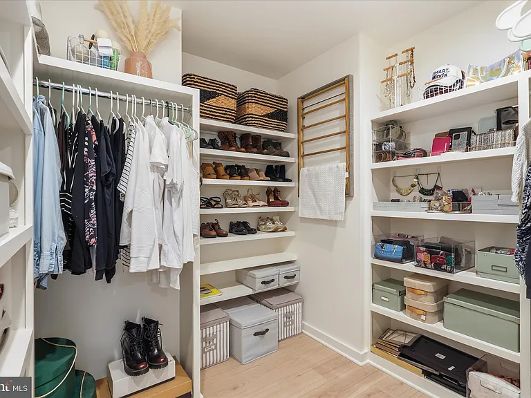 2412 Rosedown Dr — Photo 22