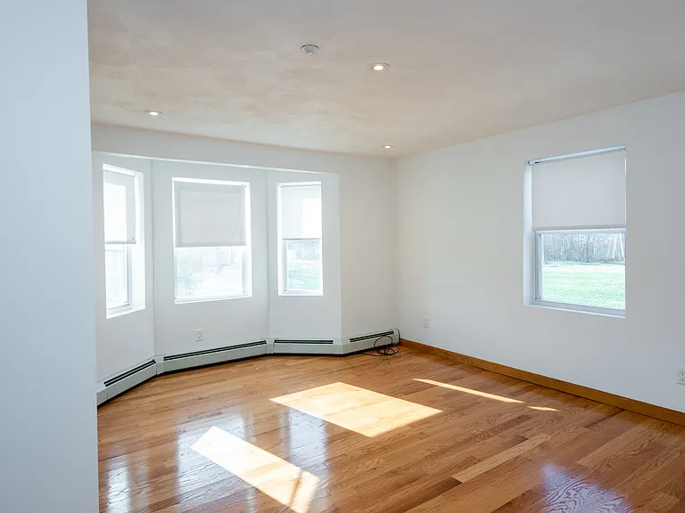 220 High St #3 — Photo 10