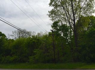 1796 Bears Den Rd, Youngstown, OH 44511