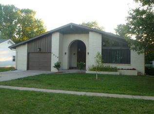 1314 Main St, Wood River, NE 68883