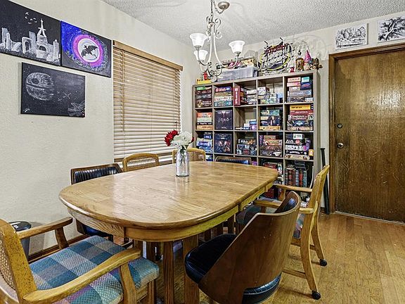 4th image of 7300 Kings Manor Ct