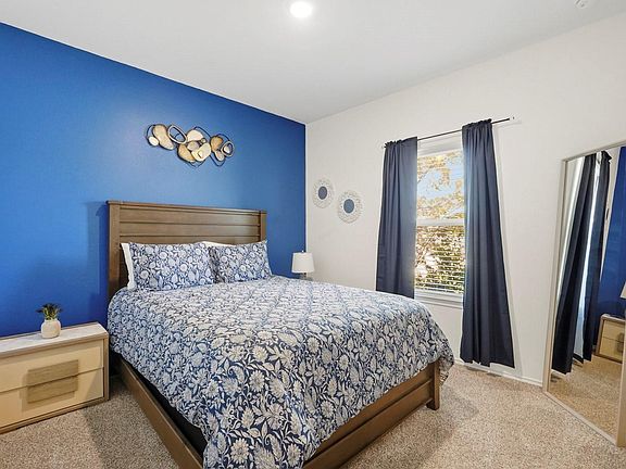 4th image of 17946 Sommerset Falls Ln