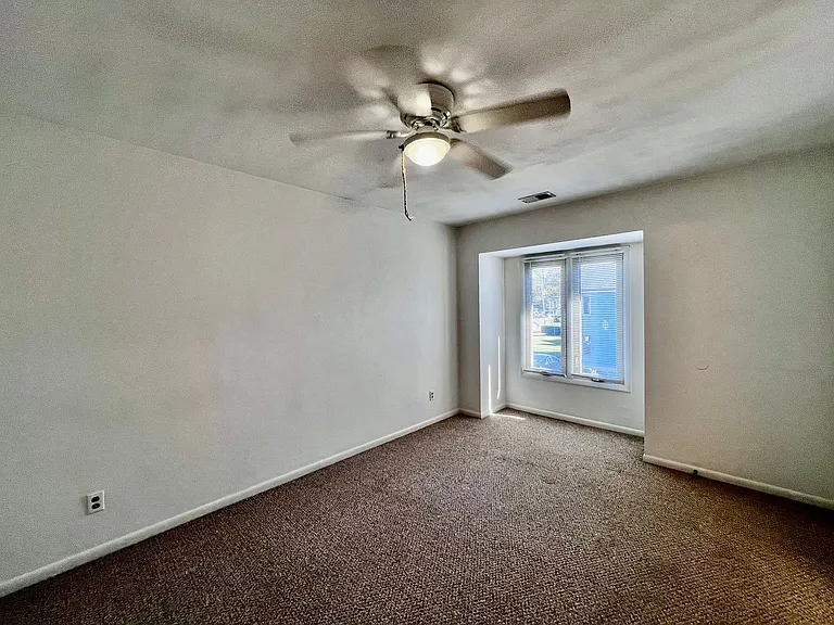 622 Pinewood Dr — Photo 24