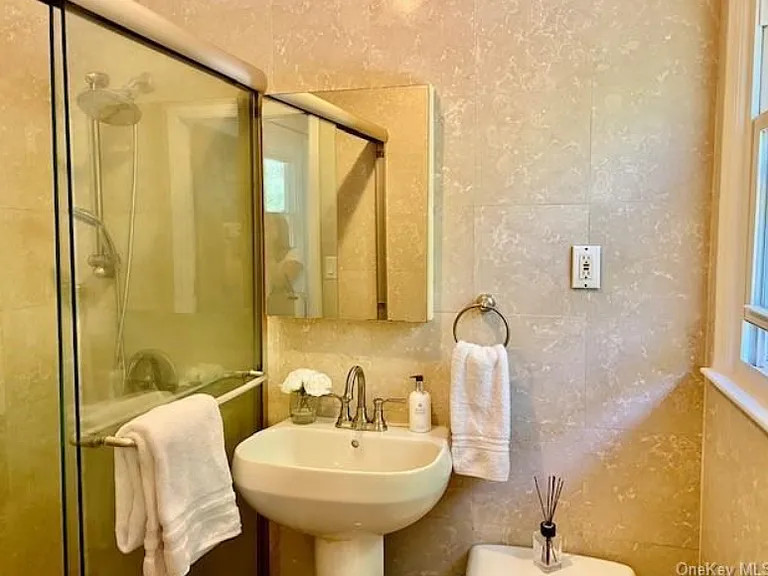 125 Brown Rd — Photo 10