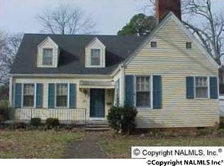 911 8th Ave SE, Decatur, AL 35601