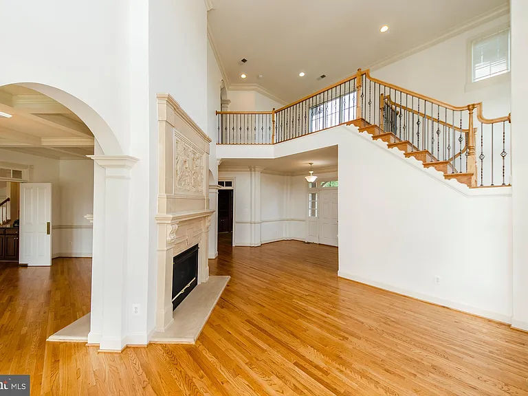 9005 Edgepark Rd — Photo 8