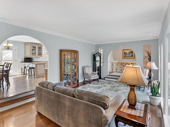 14th image of this home