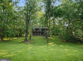 173 Riverside Dr, Harpers Ferry, WV 25425