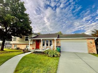 1616 E Spyglass Cir, Sandy, UT 84092