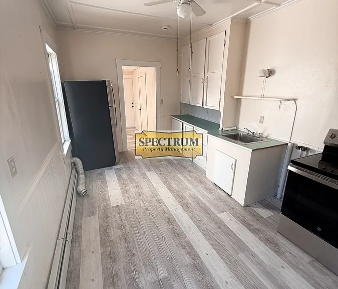 22 Gold St #3 — Photo 2