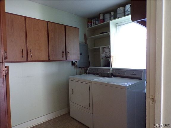 5th image of 876 Marietta Ave